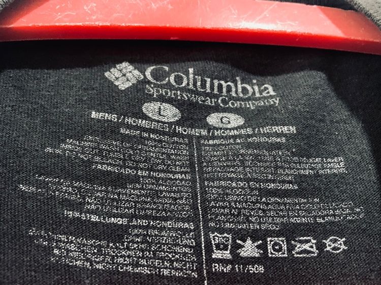 เสื้อยืด Columbia แท้ 💯 size L ขนาด อก 21 ยาว 27.5 นิ้ว สภาพดีมาก สกีนจม ลายสวย เนื้อผ้าดีมากนิ่มใส่สบาย หายากน่าสะสมครับ รูปที่ 2