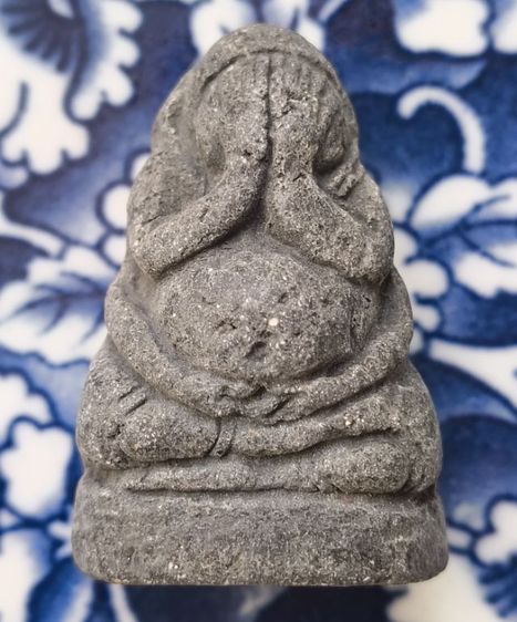 พระผงปิดตาพิมพ์ปั้นเกจิเก่าค่ะ(5) รูปที่ 7