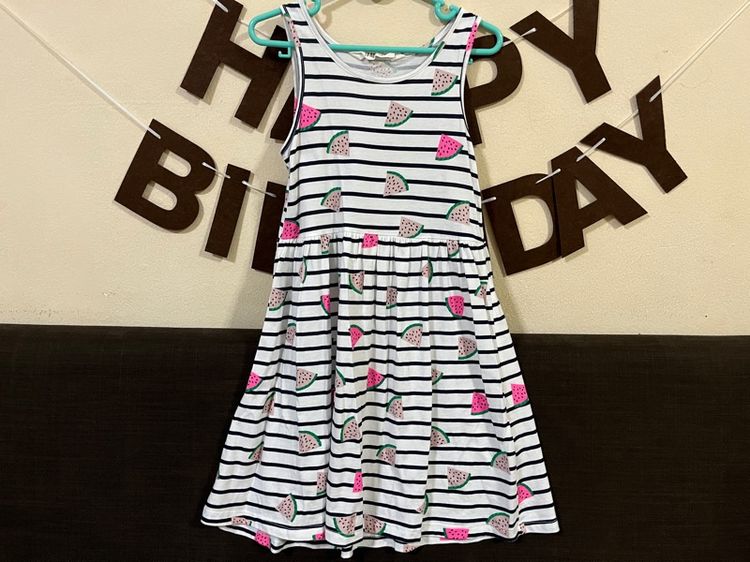 ชุดเดรส แบรนด์ Uniqlo hm sz120-130 รูปที่ 4
