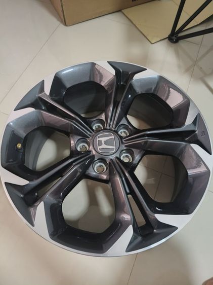 ล้อแม็ก4ล้อ ยกชุดHONDA Civic 2025 ขอบ17 5รู ถอดจากป้ายแดง สนใจคุยราคากันได้ ชลบุรีส่งฟรีครับ รูปที่ 5