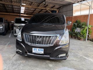 2018 Hyundai H-1 2.5 Deluxe เจ้าของขาย