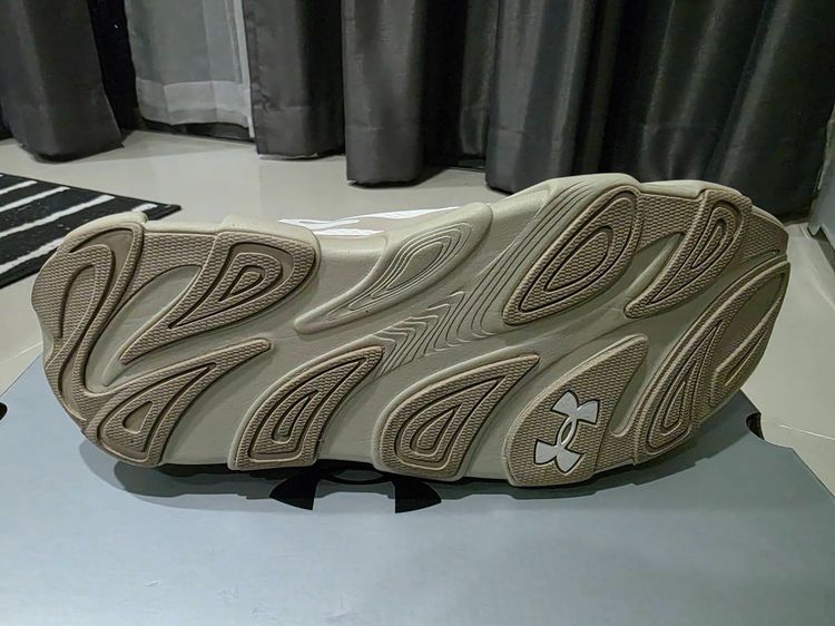 รองเท้า Under Armour รุ่น UA Halo Runner SE ล่าสุด รูปที่ 4