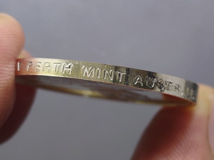 เหรียญเทิดพระเกียรติ พระปิยะมหาราช เนื้อเงิน พิมพ์ใหญ่ บล๊อกเพิร์ทมิ้นท์ หลวงพ่อเกษม เขมโก สำนัก ไตรลักษณ์ 2537 พร้อมตลับเดิม รูปที่ 6