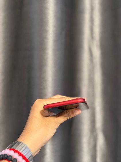 Iphone 11 สีแดง 64gb ศูนย์ไทย รูปที่ 4