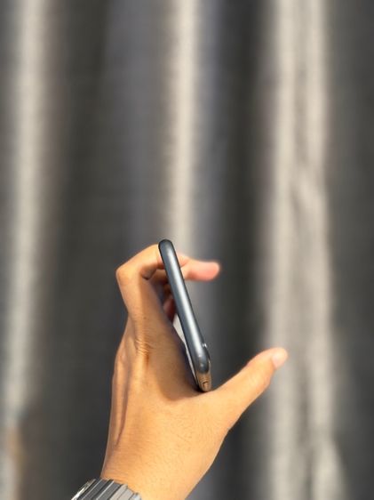 Iphone 11 สีดำ 64gb ศูนย์ไทย รูปที่ 4