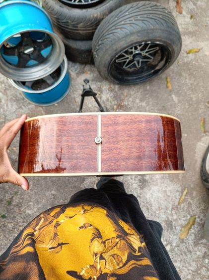 กีตาร์โปร่ง All solid พร้อมกระเป๋า รูปที่ 17