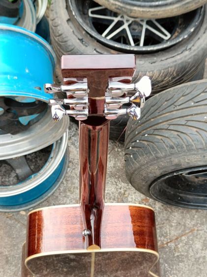 กีตาร์โปร่ง All solid พร้อมกระเป๋า รูปที่ 10