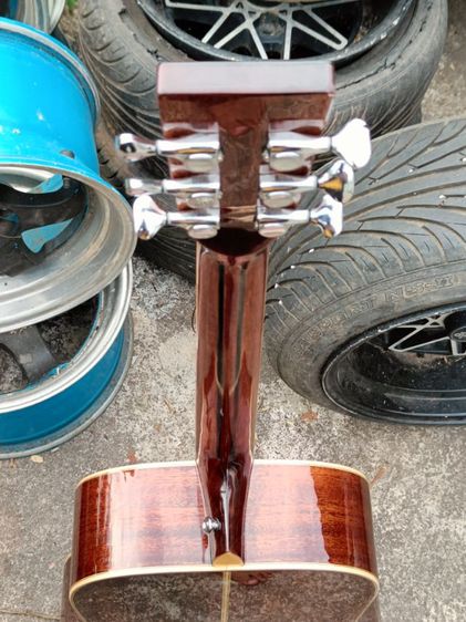 กีตาร์โปร่ง All solid พร้อมกระเป๋า รูปที่ 15