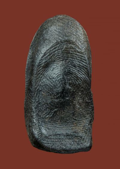 พระรอดลำพูนเนื้อดำ รูปที่ 2