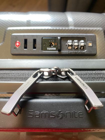 ส่งต่อ‼️ Samsonite Attrix 20" (Cabin Size) ของแท้💯 รุ่นท็อป นน.เบาหวิว 2.2 กก. สภาพสวยมากใช้งานปกติ รูปที่ 9
