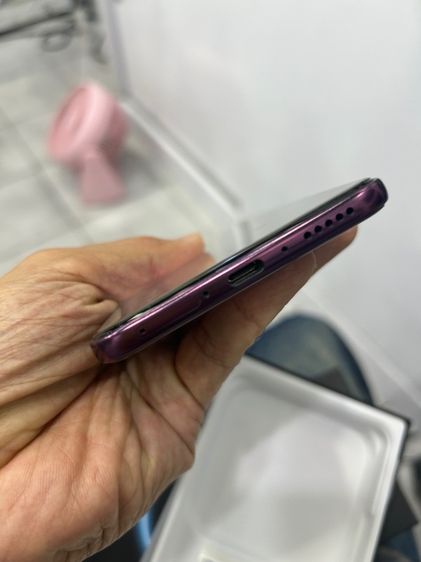 ขาย vivo v60 ram12 rom256 g สีpurple ไม่มีรอย ครบกล่องใช้งานปกติ ไม่ล็อครายเดือน หมดประกัน 31-08-69 มีประกันจอแตก 2ปี อุปกรณ์แท้ ราคา10500 