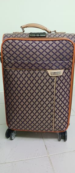 กระเป๋าเดินทางมือสอง