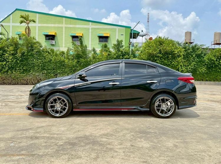 Toyota Yaris ATIV 2019 1.2 S Sedan เบนซิน ไม่ติดแก๊ส เกียร์อัตโนมัติ ดำ รูปที่ 4