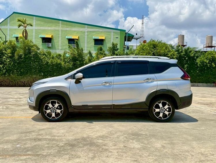 Mitsubishi Xpander 2020 1.5 Cross Utility-car เบนซิน ไม่ติดแก๊ส เกียร์อัตโนมัติ บรอนซ์เงิน รูปที่ 4