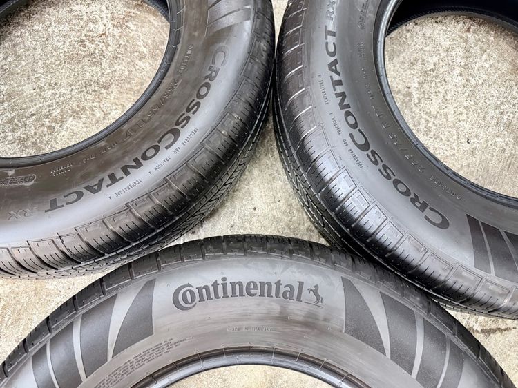 ยางถอดป้ายแดงขอบ 17” ยี่ห้อ CONTINENTAL รุ่น CROSSCONTACT RX ขนาด 265-65R17 ปี 25 ตุ่มหน้ายางยังอยู่ครบ