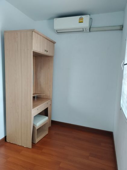 บ้านทาวน์เฮ้าส์ว่างให้เช่า