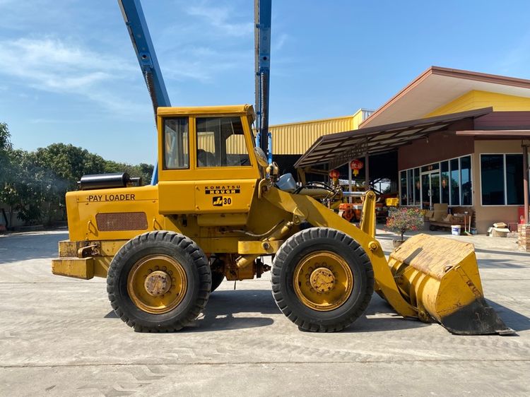 รถตักล้อยาง KOMATSU  รุ่น JH30B บุ้งกี๋ 1 คิว   รถเก่านอกนำเข้า รูปที่ 6