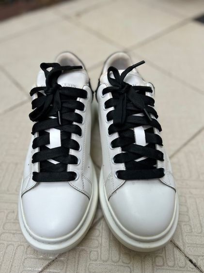รองเท้า Alexander McQueen รูปที่ 2