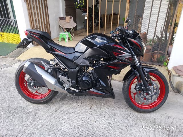 Z300 ปี 2016 สำหรับใครที่หา สภาพน้องๆ ป้ายเเดง