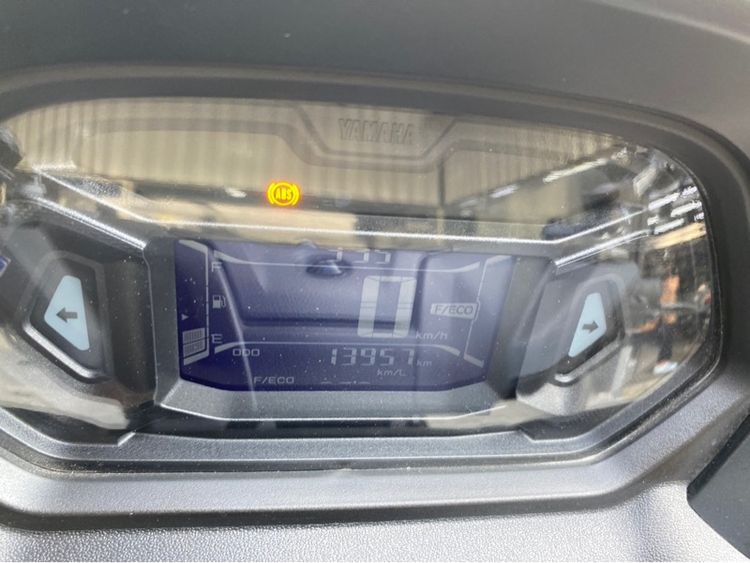 nmaxปี25รุ่นล่าสุด รูปที่ 10