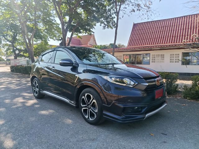 รถ Honda HR-V 1.8 EL สี เทา
