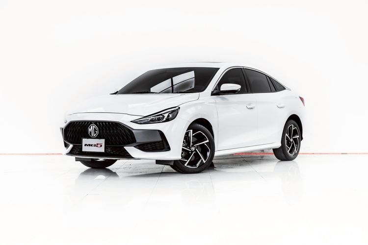 รถ MG MG5 1.5 X สี ขาว