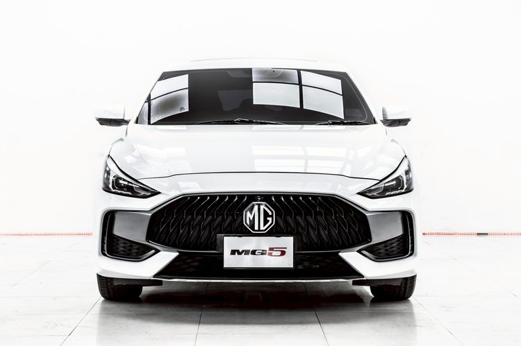 MG MG5 2022 1.5 X Sedan เบนซิน ไม่ติดแก๊ส เกียร์อัตโนมัติ ขาว รูปที่ 4