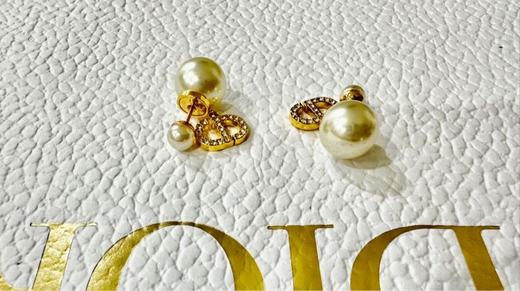 ต่างหู Dior รูปที่ 3