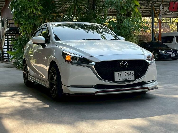 Mazda Mazda 2 2020 1.3 Skyactiv-G S Leather Sedan Sedan เบนซิน ไม่ติดแก๊ส เกียร์อัตโนมัติ ขาว รูปที่ 3
