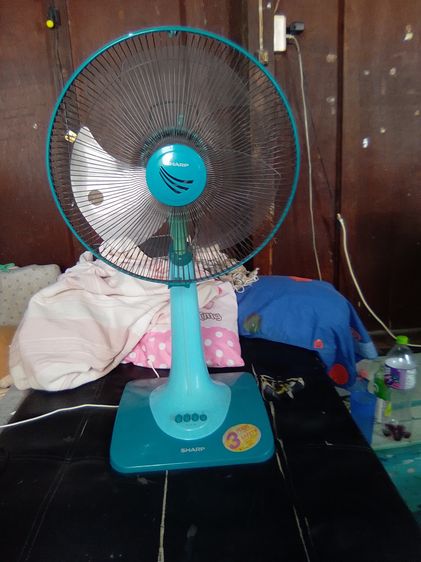 พัดลมตั้งโต๊ะมือสอง สภาพนางฟ้าราคาสวยๆ มีหลายตัวสนใจติดต่อด่วน รูปที่ 4