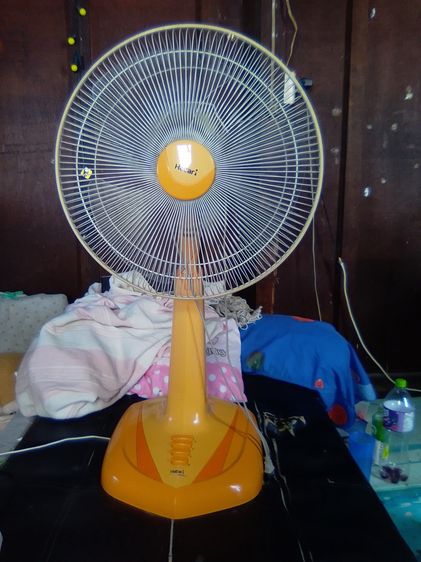 พัดลมตั้งโต๊ะมือสอง สภาพนางฟ้าราคาสวยๆ มีหลายตัวสนใจติดต่อด่วน รูปที่ 5