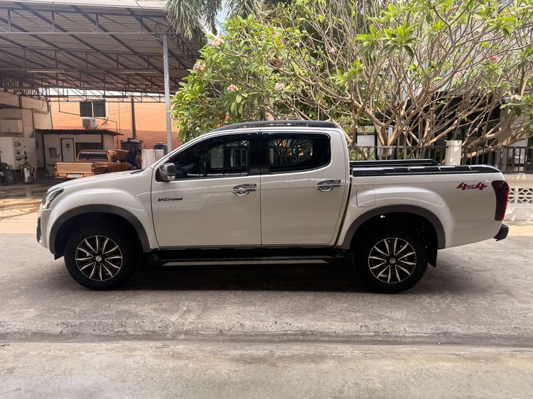 Isuzu D-MAX 2018 3.0 V-Cross Max Z Prestige 4WD Pickup ดีเซล เกียร์อัตโนมัติ ขาว รูปที่ 4