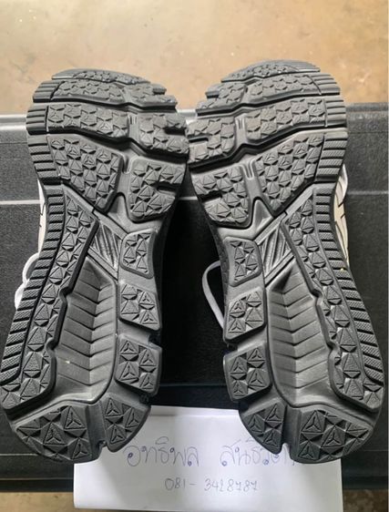 รองเท้า เอสิก รูปที่ 4