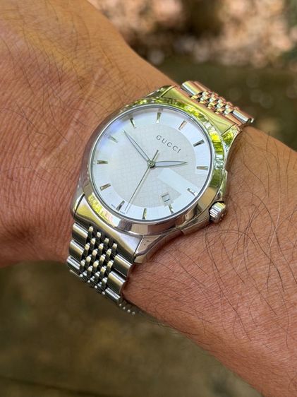 GUCCI G Timeless White Dial Men’s Date Watch Original YA126401 รูปที่ 13