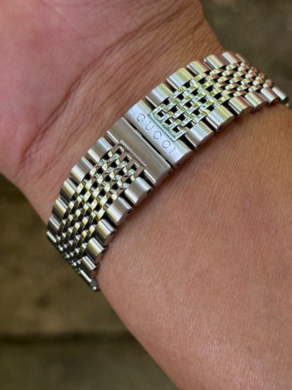 GUCCI G Timeless White Dial Men’s Date Watch Original YA126401 รูปที่ 14