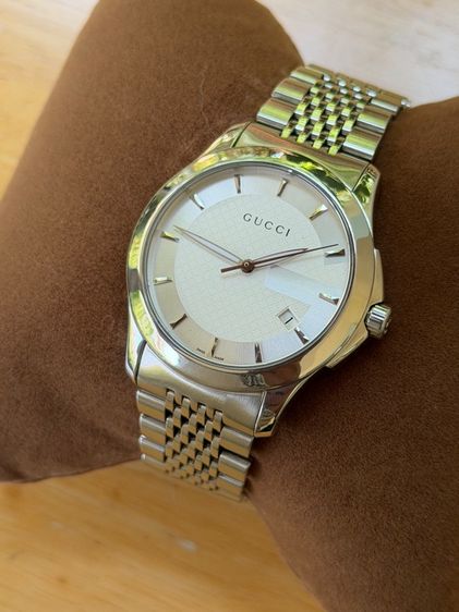 GUCCI G Timeless White Dial Men’s Date Watch Original YA126401 รูปที่ 5