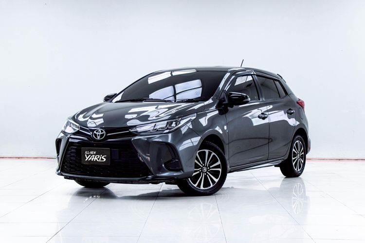 รถ Toyota Yaris 1.2 Sport สี เทา