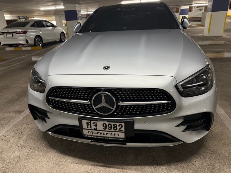 Mercedes-Benz E-Class 2024 Sedan ปลั๊กอินไฮบริด (PHEV) เกียร์อัตโนมัติ บรอนซ์เงิน รูปที่ 2