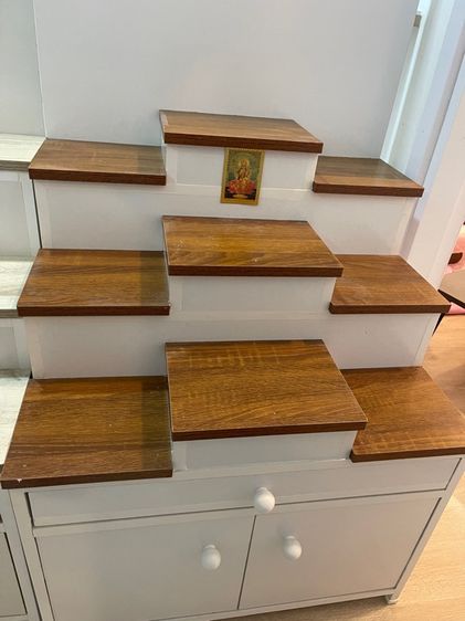 หิ้งพระบูชา 2 ชุด  รูปที่ 2