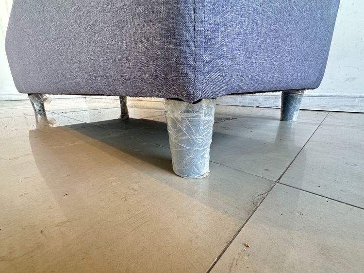 โซฟา 2 ที่นั่ง เบาะผ้าสีเทา โครงไม้ MDF ขาพลาสติกสีเทา  รูปที่ 11