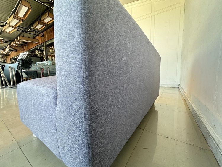 โซฟา 2 ที่นั่ง เบาะผ้าสีเทา โครงไม้ MDF ขาพลาสติกสีเทา  รูปที่ 6