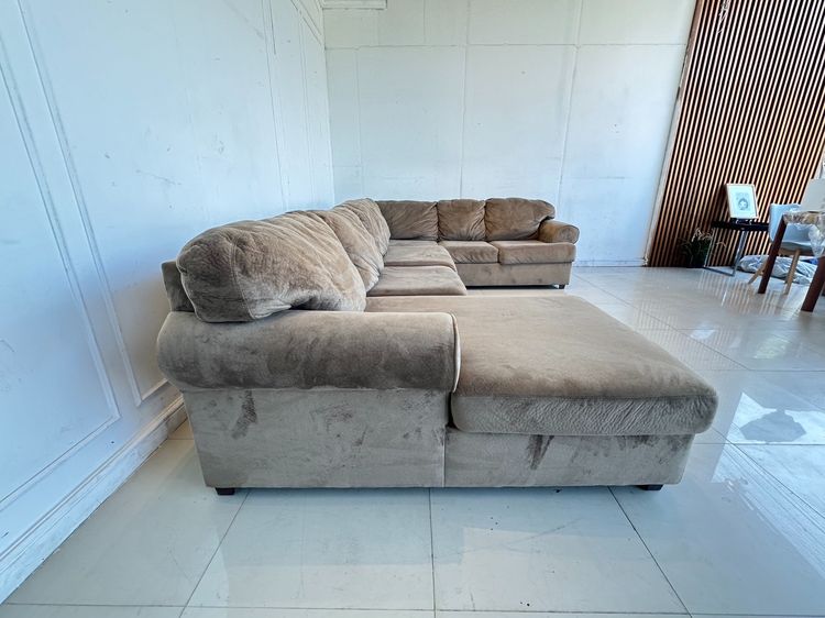 โซฟาเข้ามุม เบาะผ้ากำมะหยี่สีน้ำตาล โครงขาไม้จริง รูปที่ 5