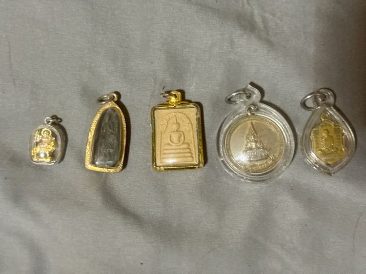 พระเครื่อง