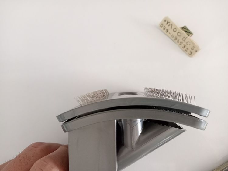 (ปิด)แปรงขนสัตว์เลี้ยง Dyson รูปที่ 9