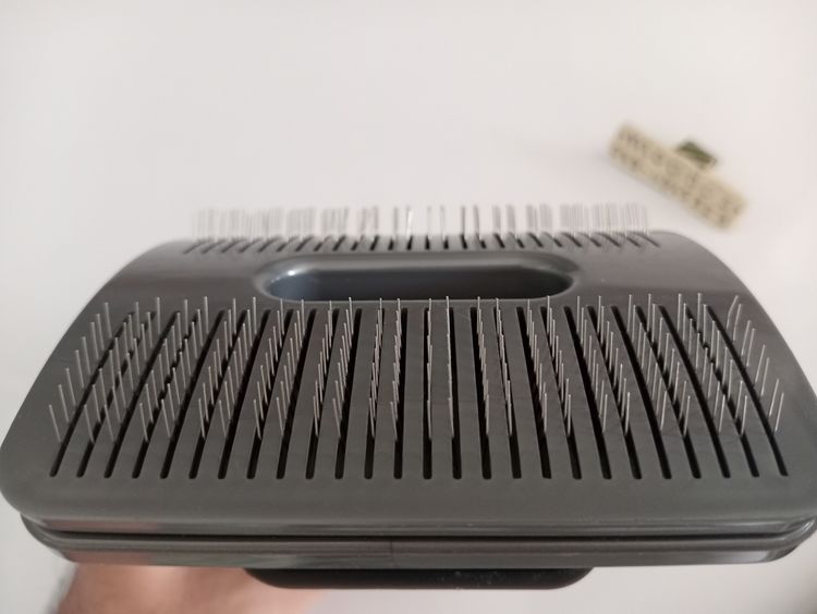 (ปิด)แปรงขนสัตว์เลี้ยง Dyson รูปที่ 8