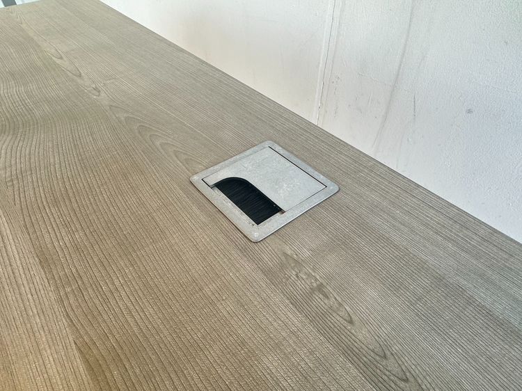 โต๊ะทำงาน ท็อปไม้ MDF สีเทาลายไม้ โครงขาเหล็กสีเทา (ขนาดกว้าง 130 CM.)  รูปที่ 5