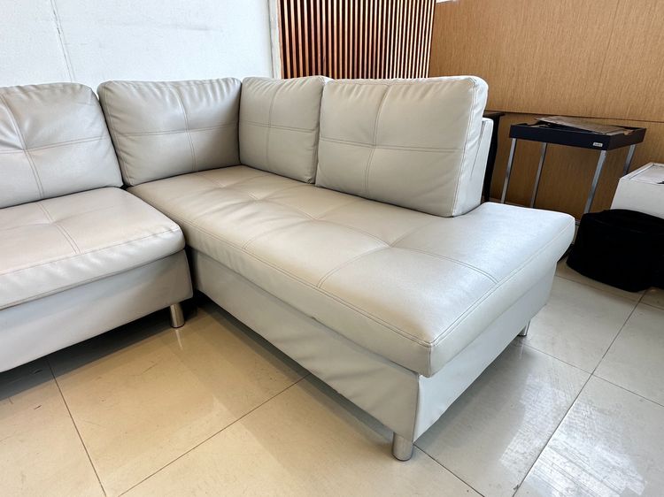 โซฟาแอลเข้ามุม เบาะหนัง PU สีเทา โครงไม้ MDF ขาเหล็ก  รูปที่ 9