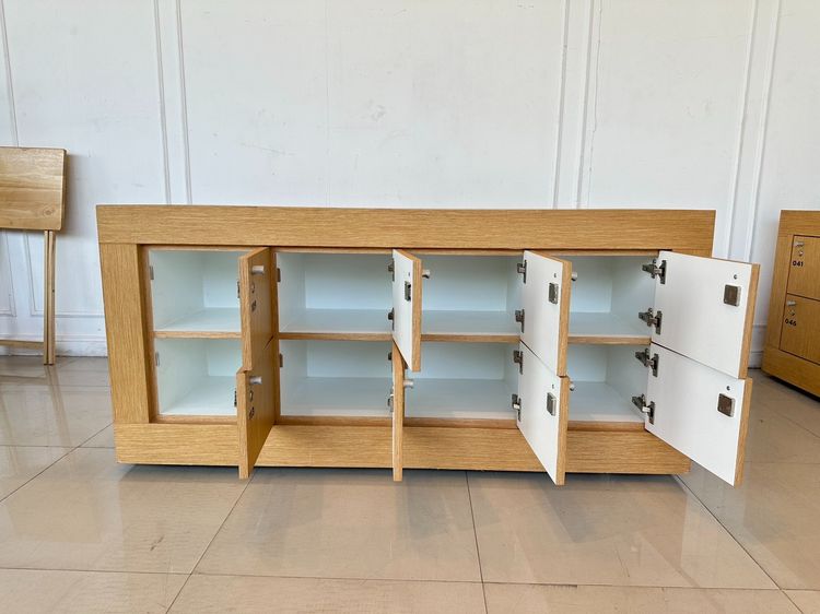 ตู้ล็อคเกอร์ 8 บานเปิด โครงไม้ MDF ปิดผิวลายไม้สีน้ำตาล ล้อเลื่อน รูปที่ 8