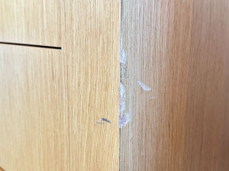 ตู้ล็อคเกอร์ 10 บานเปิด โครงไม้ MDF ปิดผิวลายไม้สีน้ำตาล ล้อเลื่อน   รูปที่ 11