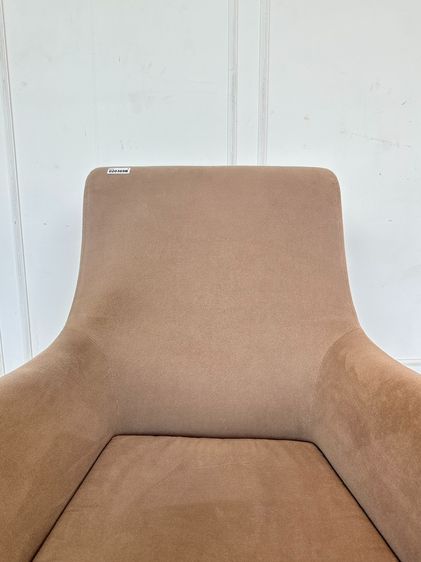 เก้าอี้อาร์มแชร์ สไตล์โมเดิร์น แบรนด์ MODERNFORM  รูปที่ 8